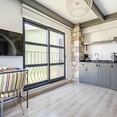 Lovely Studio Flat Near Hadrians Gate Apartment *